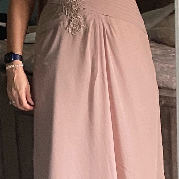 Hebeos A-Line/Princess One-Shoulder Long Chiffon Mother of the Bride Dress - Picture 6 of 7